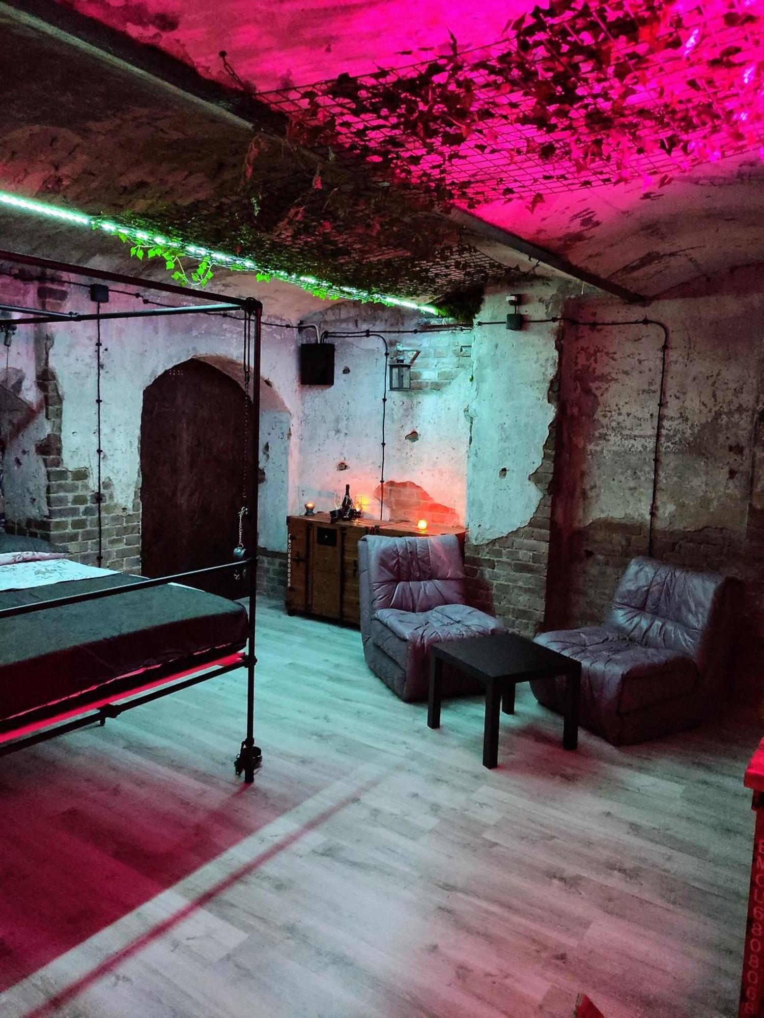 Useme Bdsm - Uwolnij Pragnienia Apartament *